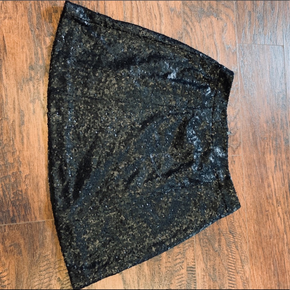 Sequin skirt